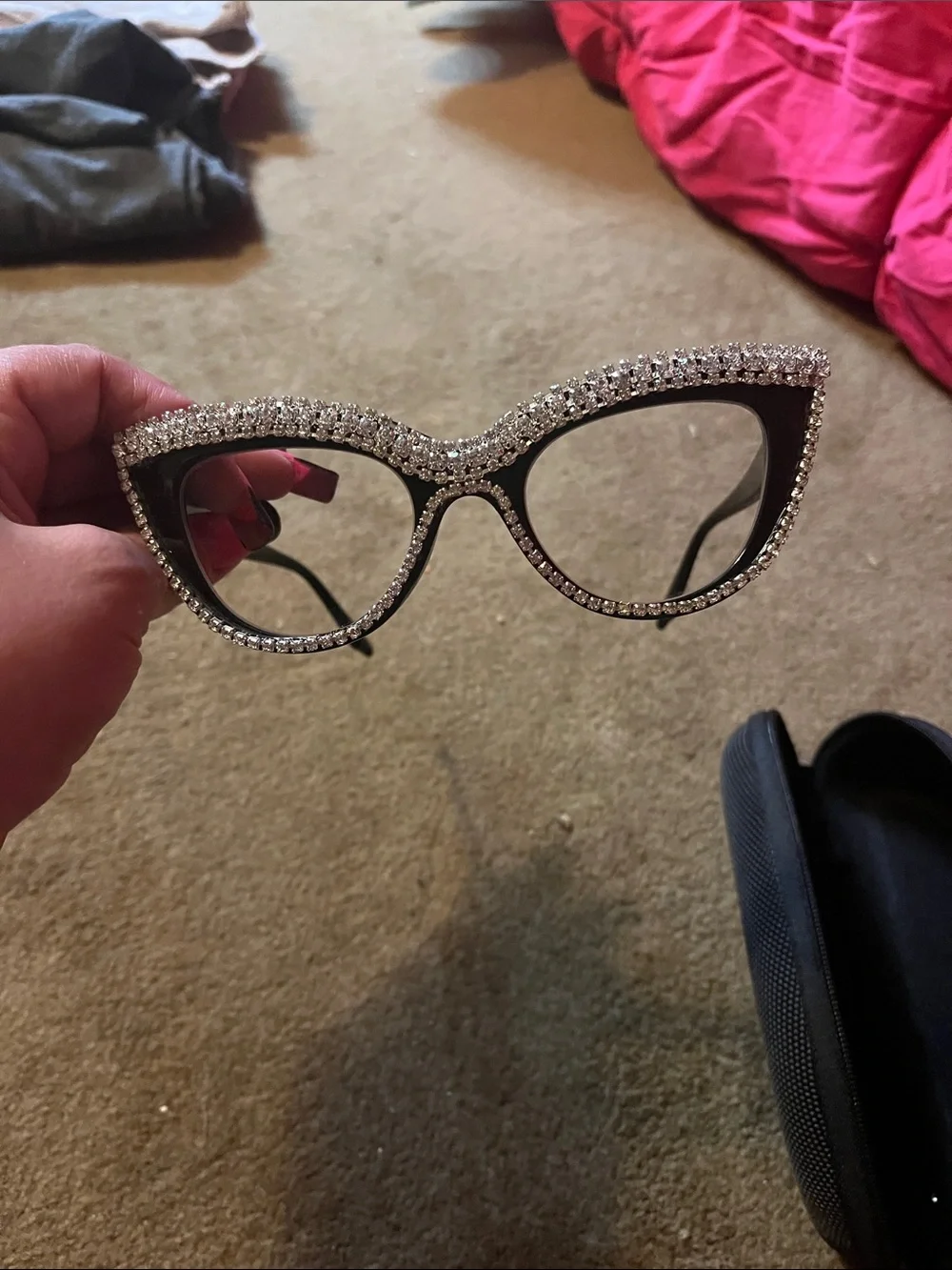 Crystal-Embellished Cat-Eye Glao - Black